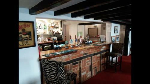 Bed & Breakfast White Horse Inn
