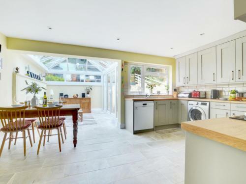 Holiday Home Drum Cottage