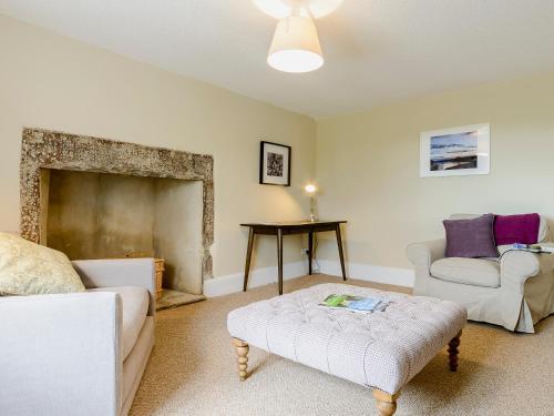 Backstone Bank Farmhouse