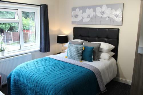 Aparthotel Holcombe House