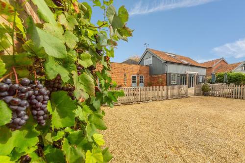 The Granary, Hacheston
