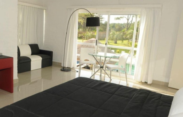Punta Del Este Arenas Hotel