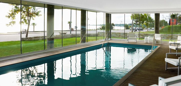 Real Colonia Hotel And Suites