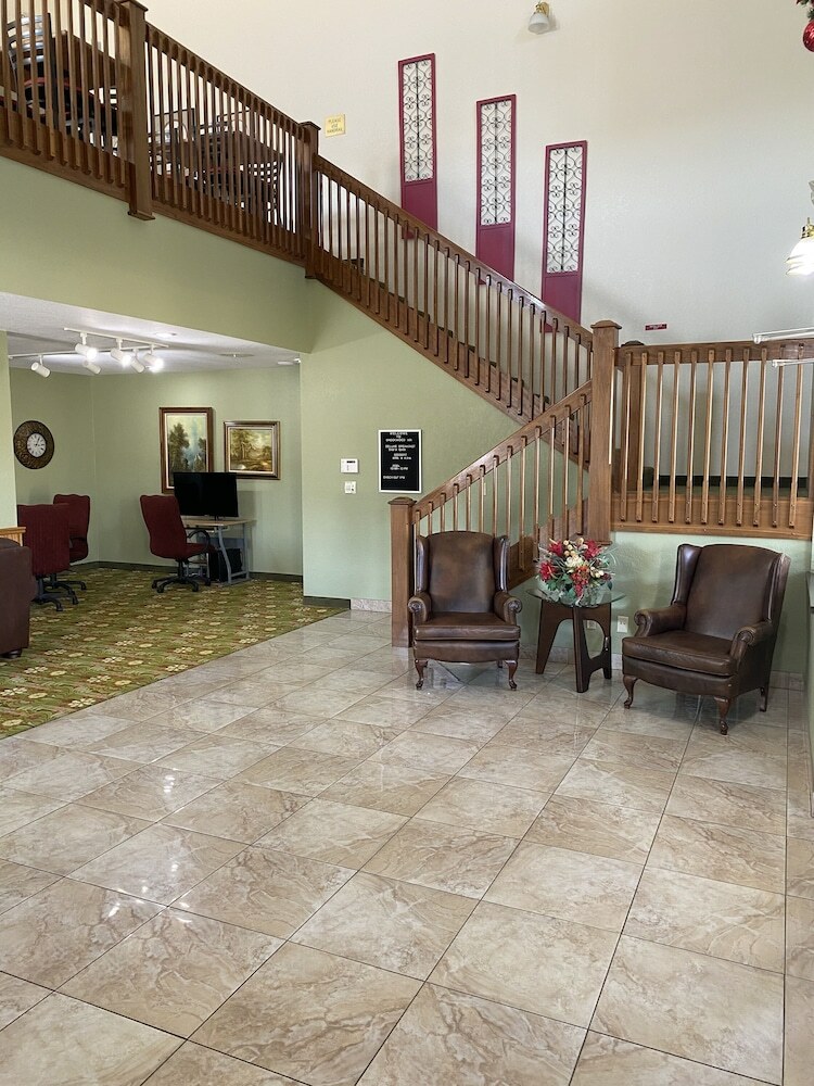 Hotel Brookwood Inn