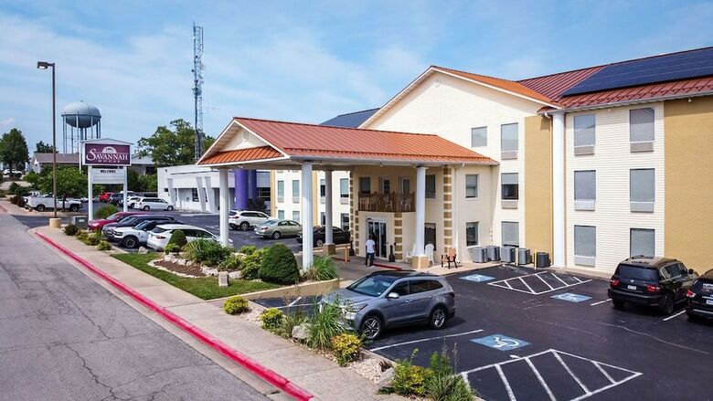 Savannah House Hotel