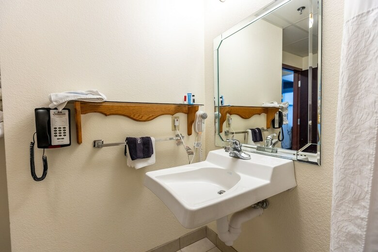 Savannah House Hotel