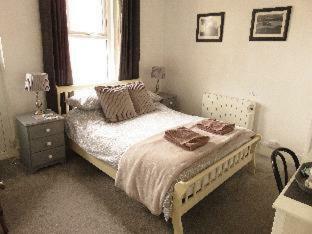 Hostal Marine View Guest House