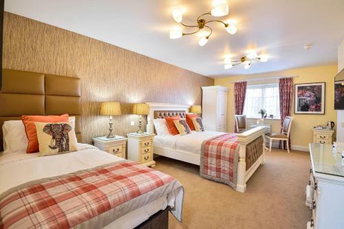 Hotel The Coach And Horses