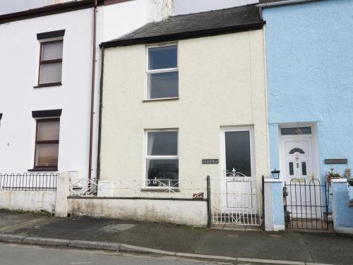 Glan Y Don, Y Felinheli
