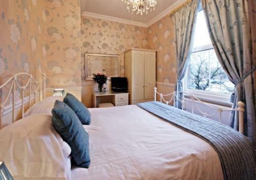 Bed & Breakfast Crook Lodge