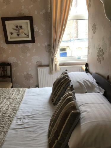 Bed & Breakfast Crook Lodge