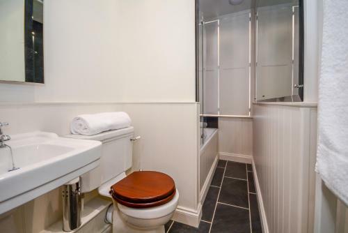 The Town House Retreat