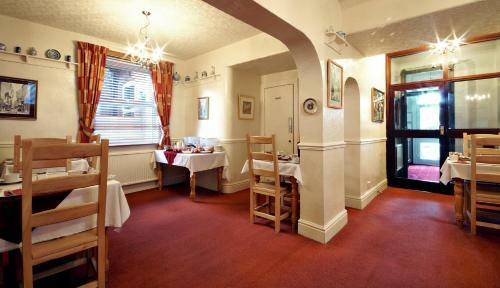 Bed & Breakfast St Marys Guest House