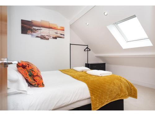 Apartamento Stylish, Vibrant Penthouse For 4