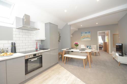 Apartamento Froghall Suites