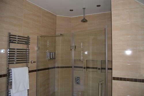 Villa Baronial Style Luxury House