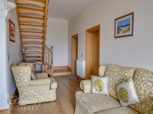 Beach View Apartment 2, Weymouth