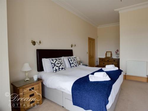 Beach View Apartment 2, Weymouth