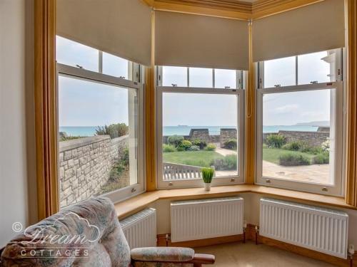Beach View Apartment 2, Weymouth