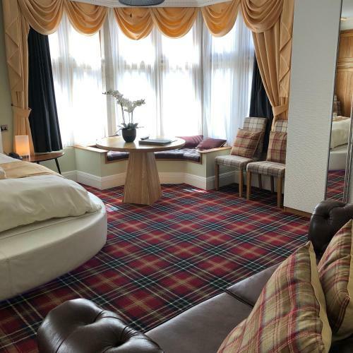 The Somerset House Hotel & Bbq