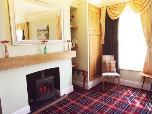 The Somerset House Hotel & Bbq