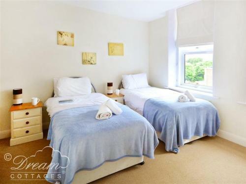 Azure Apartment, Weymouth
