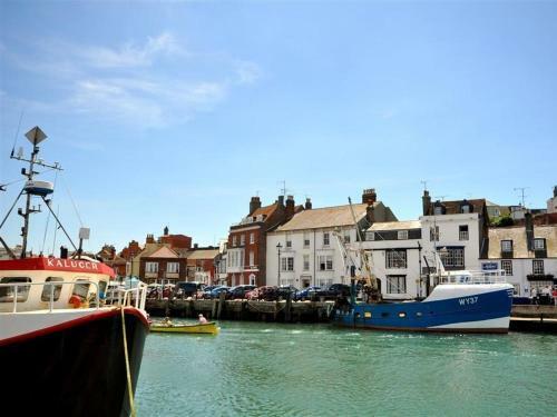 Seaholme, Weymouth