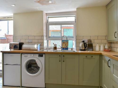 Murmuration Cottage