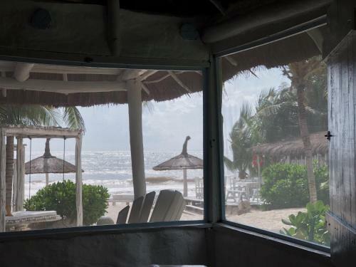 Hotel Playa Mambo Eco Cabanas
