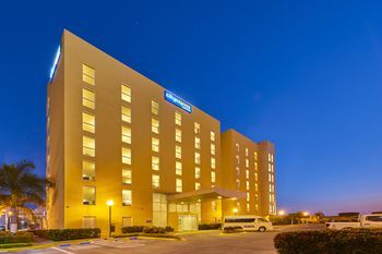 Hotel City Express Manzanillo