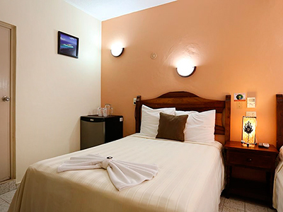 Hotel Bucaneros