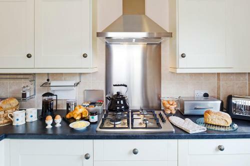 Courtyard Cottages - Combermere Abbey Estate