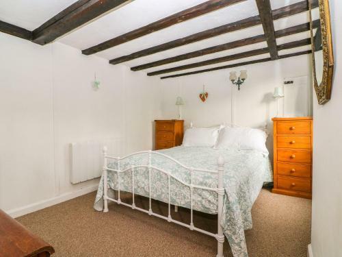 Swanfield Cottage