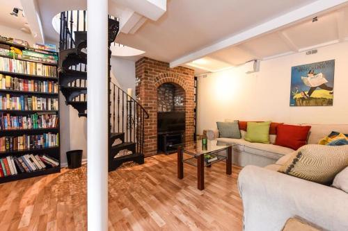 Dashwood Terrace