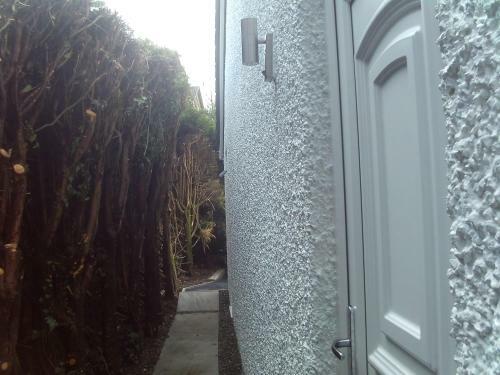 Hostal Roger Ground