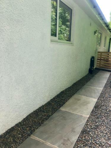 Hostal Roger Ground