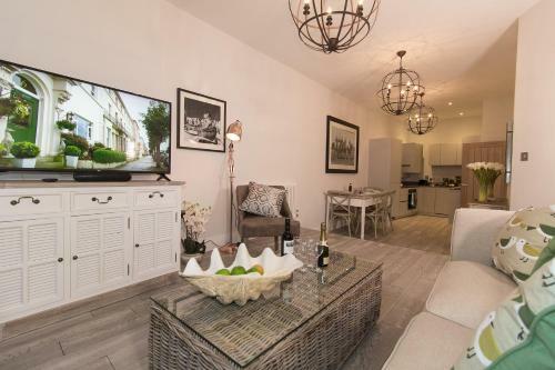 Apartamentos Thames Street 37