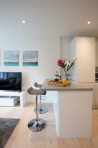 Hampden Apartments - The George