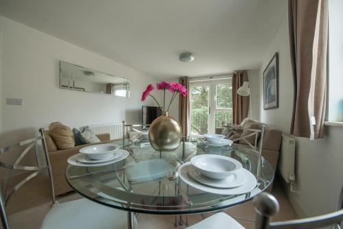 Hampden Apartments - The Beatrice