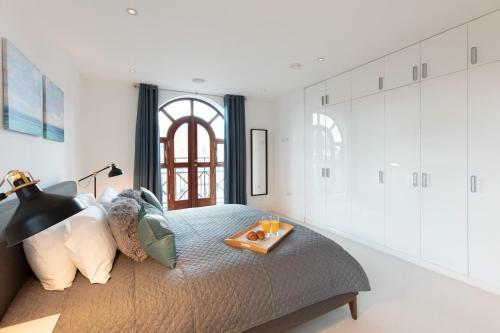 Hampden Apartments - The Henry