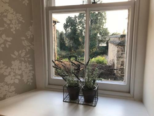 Bed & Breakfast B And B At Witney House