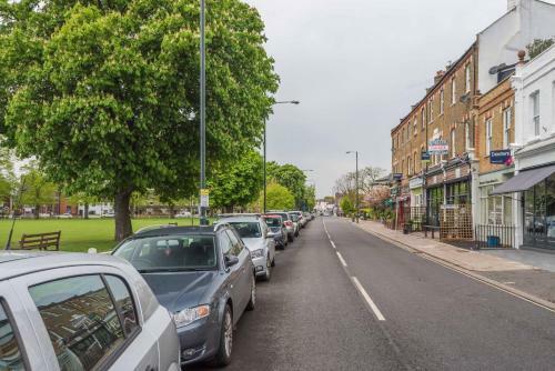 Apartamento Stylish Home Overlooking Twickenham Green