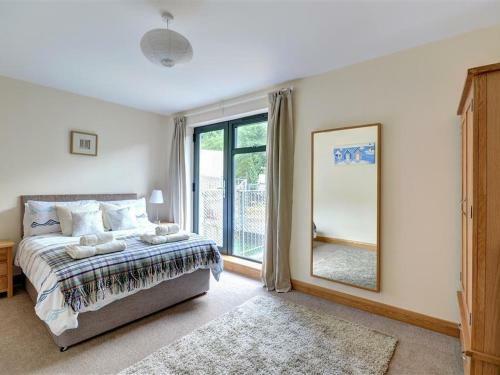 Apartment Polmear
