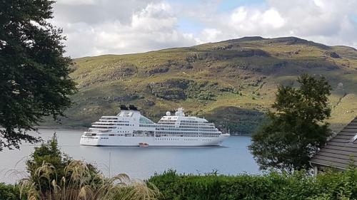 Hostal Lochview Guest House
