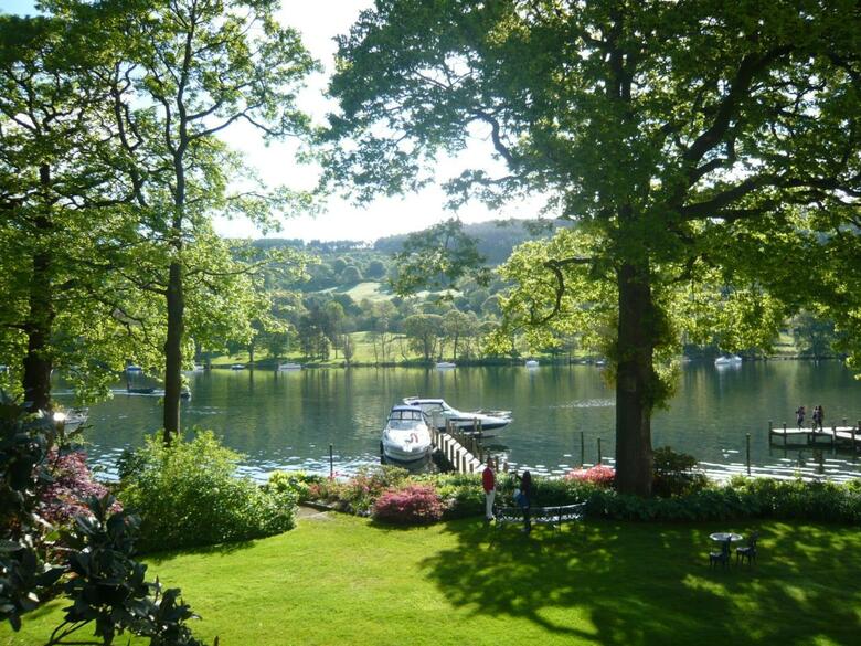 Lakeside Hotel And Spa