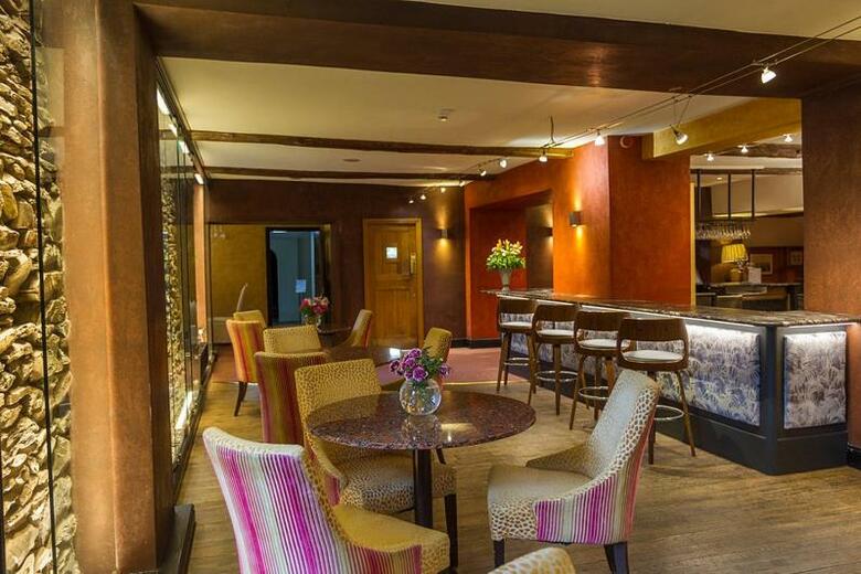 Lakeside Hotel And Spa