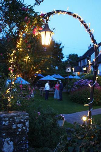The Greyhound Inn And Hotel