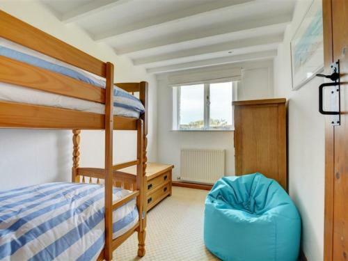 Holiday Home Halo