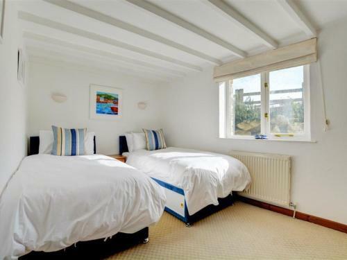 Holiday Home Halo