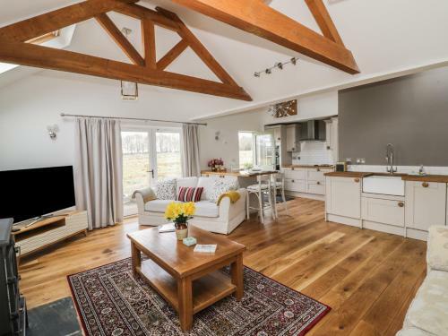 The Retreat, Warwick